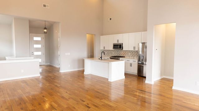 1753 Boxwood Dr, Nashville, TN 37211