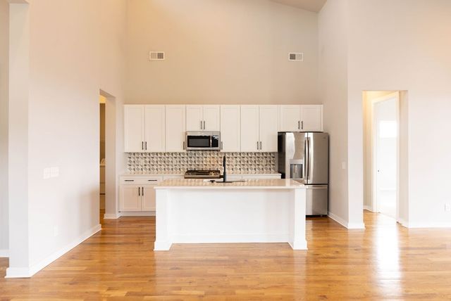 1753 Boxwood Dr, Nashville, TN 37211