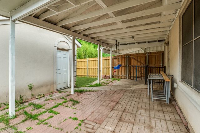 4912 Trinity Cross Court, Dallas, TX 75236