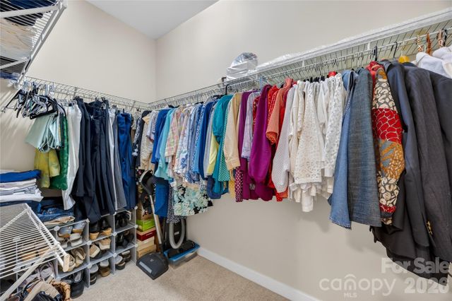 14004 Helen Benson Boulevard, Davidson, NC 28036