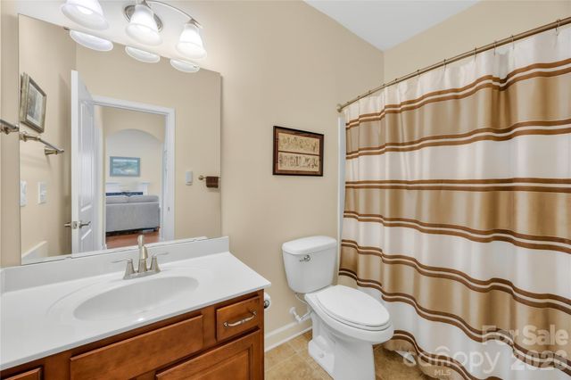 14004 Helen Benson Boulevard, Davidson, NC 28036