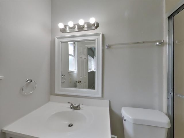 1911 Deaf Smith Drive, Richmond, TX 77406