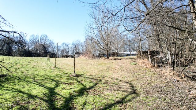 820 Doak Hensley Road Road, Afton, TN 37616