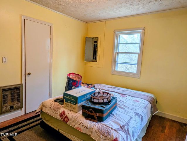 820 Doak Hensley Road Road, Afton, TN 37616