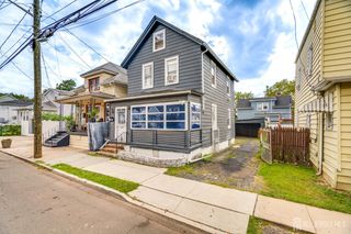 82 S Ward S Street, New Brunswick, NJ 08901