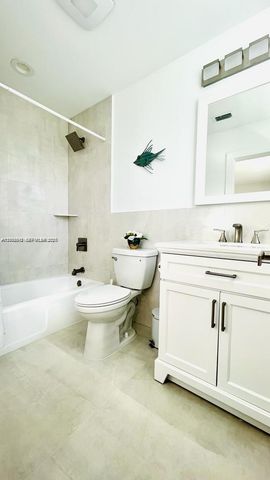 218 SE 3rd Pl 0, Dania Beach, FL 33004