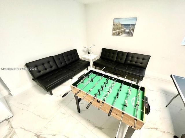 218 SE 3rd Pl 0, Dania Beach, FL 33004