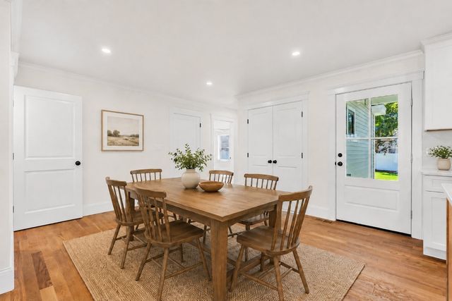 10 Harvey Park, Lynnfield, MA 01940