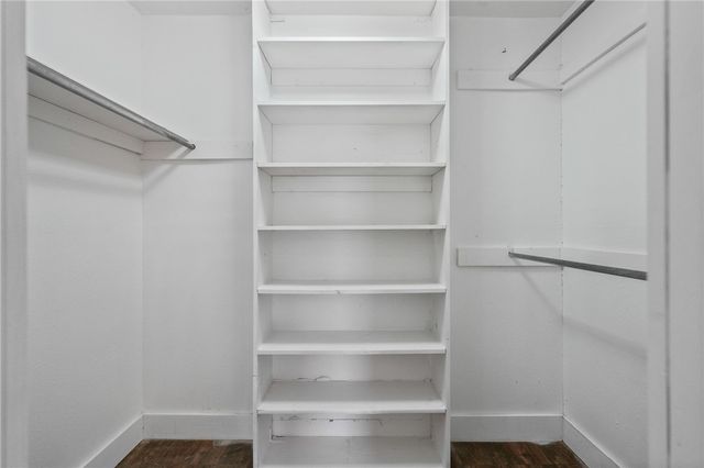 5721 Cresthaven Dr, Corpus Christi, TX 78415