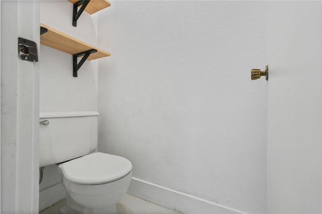 5721 Cresthaven Dr, Corpus Christi, TX 78415