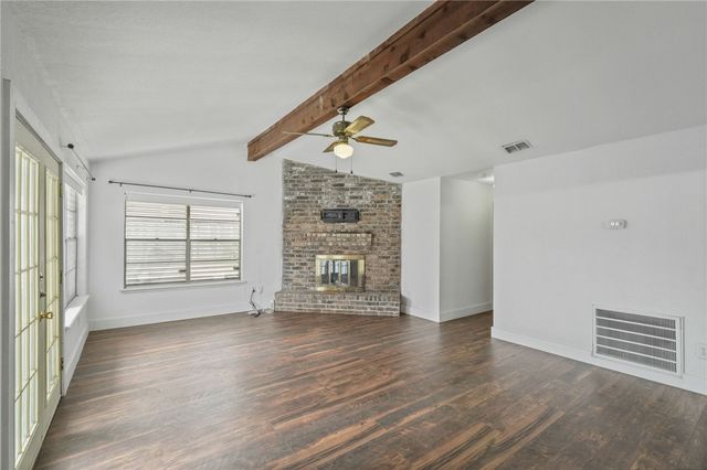 5721 Cresthaven Dr, Corpus Christi, TX 78415