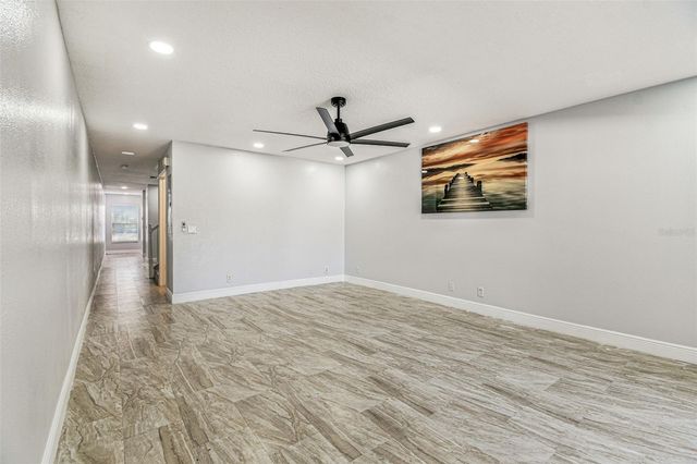 3370 SPY TOWER COURT, Valrico, FL 33594