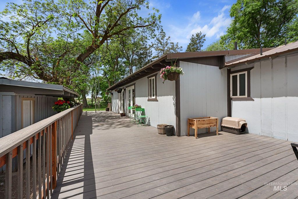 1925 Graham Boulevard, Vale, OR 97918 photo 27