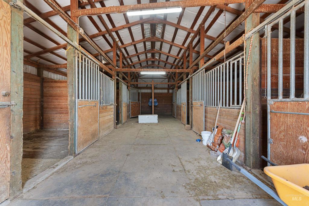 1925 Graham Boulevard, Vale, OR 97918 photo 31