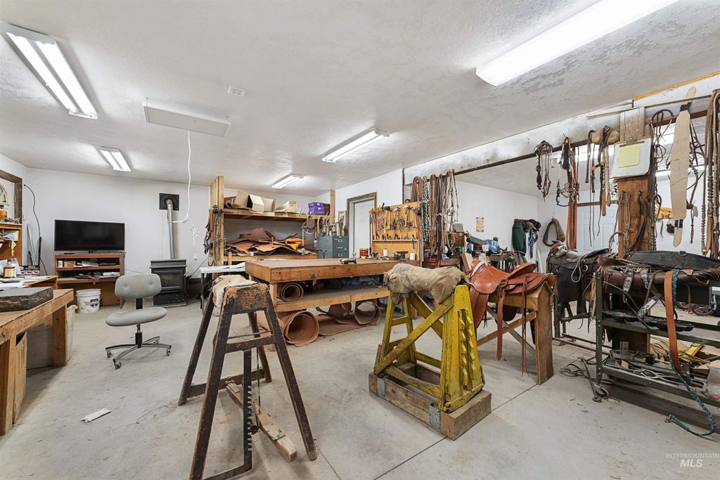 1925 Graham Boulevard, Vale, OR 97918 photo 32