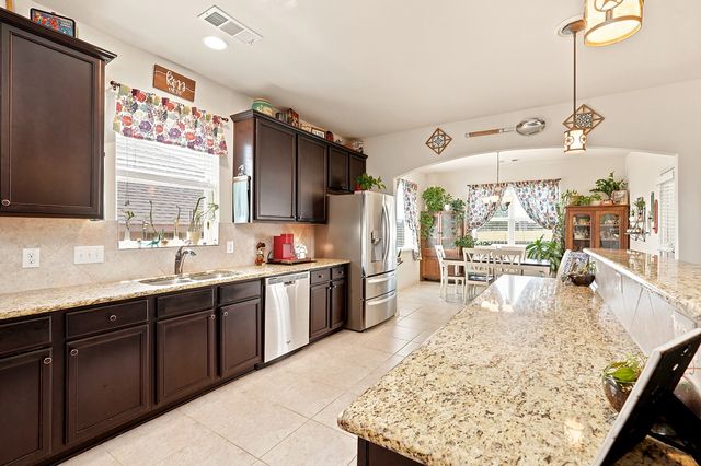 2416 Fall Leaf Court, Denton, TX 76209