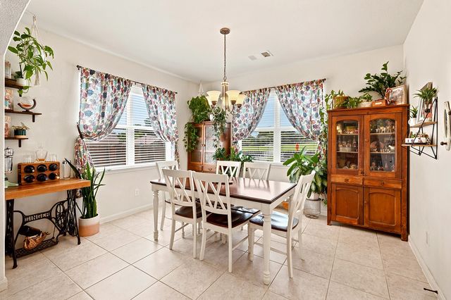 2416 Fall Leaf Court, Denton, TX 76209