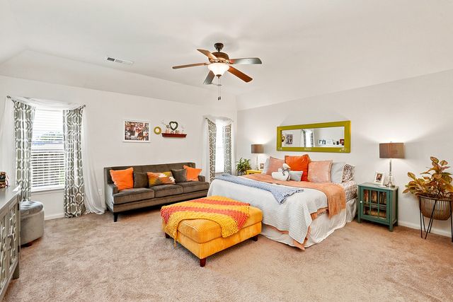 2416 Fall Leaf Court, Denton, TX 76209
