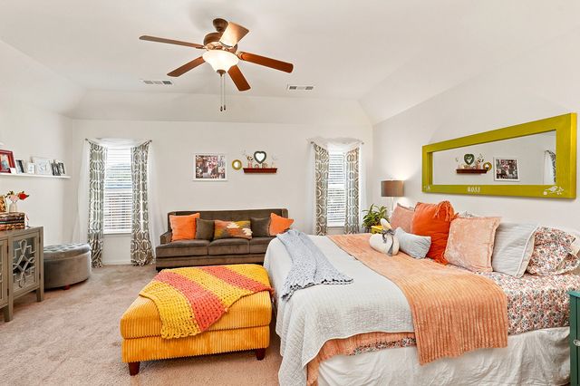 2416 Fall Leaf Court, Denton, TX 76209