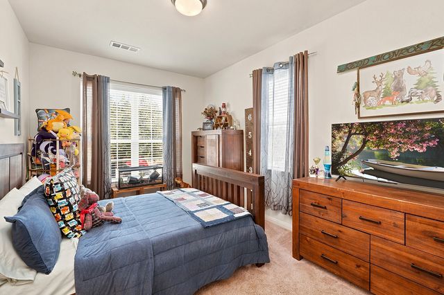 2416 Fall Leaf Court, Denton, TX 76209