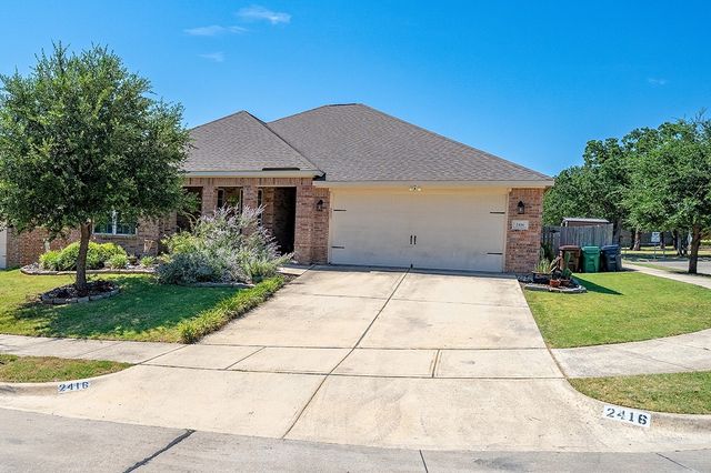2416 Fall Leaf Court, Denton, TX 76209