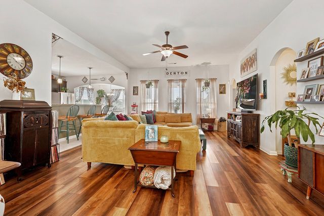 2416 Fall Leaf Court, Denton, TX 76209