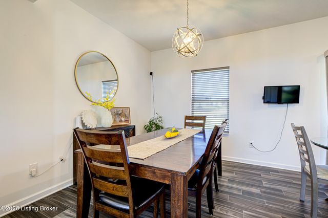 1025 Stratton Way, Shelbyville, KY 40065