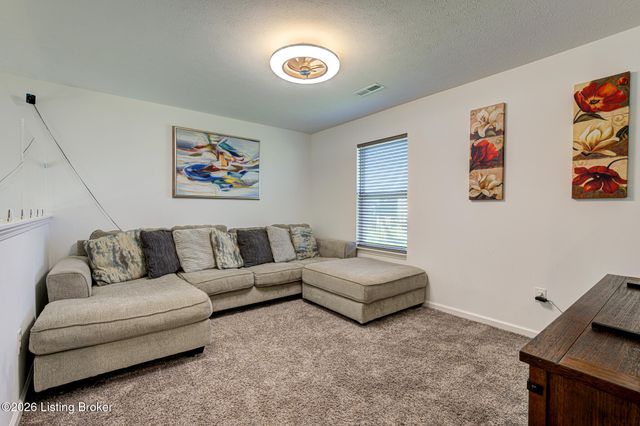 1025 Stratton Way, Shelbyville, KY 40065