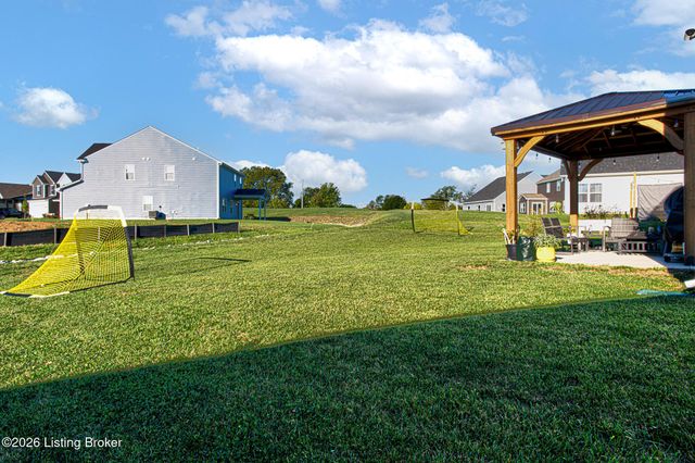 1025 Stratton Way, Shelbyville, KY 40065