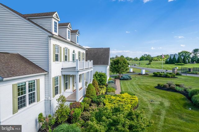 23028 CREIGHTON FARMS DR, Leesburg, VA 20175