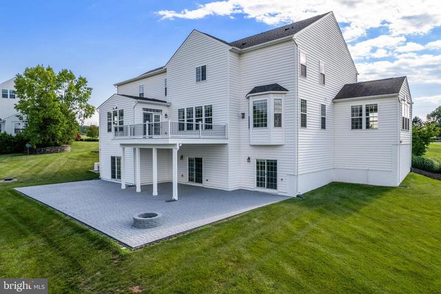 23028 CREIGHTON FARMS DR, Leesburg, VA 20175