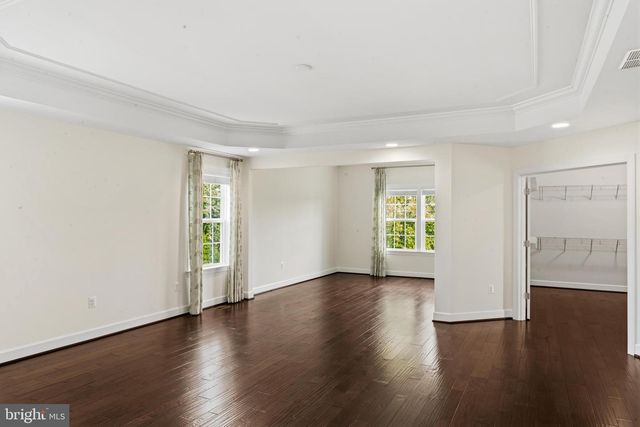 23028 CREIGHTON FARMS DR, Leesburg, VA 20175