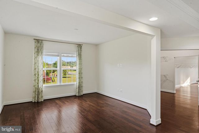 23028 CREIGHTON FARMS DR, Leesburg, VA 20175