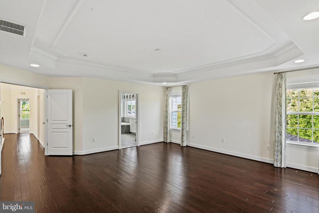 23028 CREIGHTON FARMS DR, Leesburg, VA 20175