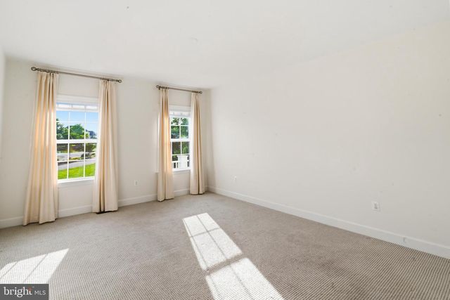 23028 CREIGHTON FARMS DR, Leesburg, VA 20175