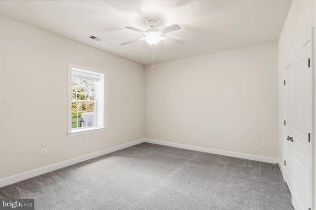 23028 CREIGHTON FARMS DR, Leesburg, VA 20175