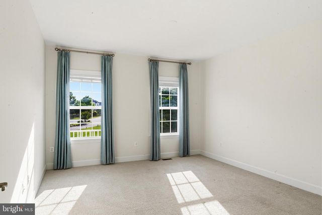 23028 CREIGHTON FARMS DR, Leesburg, VA 20175
