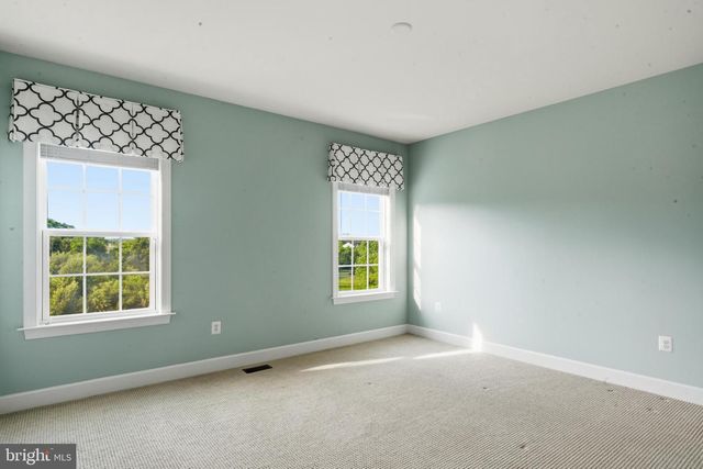 23028 CREIGHTON FARMS DR, Leesburg, VA 20175