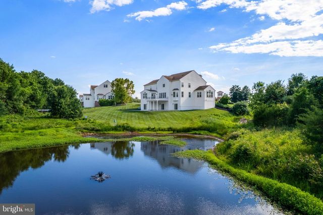 23028 CREIGHTON FARMS DR, Leesburg, VA 20175