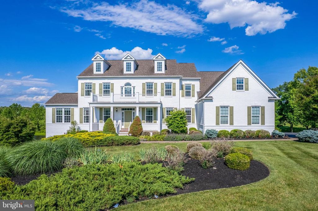 23028 CREIGHTON FARMS DR, Leesburg, VA 20175