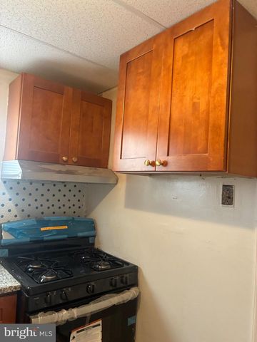 2432 TULIP ST, Philadelphia, PA 19125