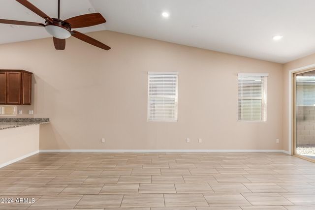 12436 W MYRTLE Court, Glendale, AZ 85307