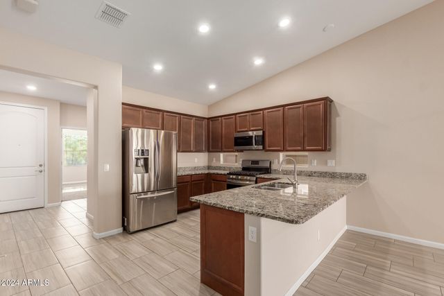 12436 W MYRTLE Court, Glendale, AZ 85307