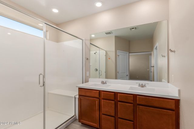 12436 W MYRTLE Court, Glendale, AZ 85307