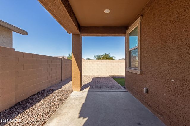 12436 W MYRTLE Court, Glendale, AZ 85307