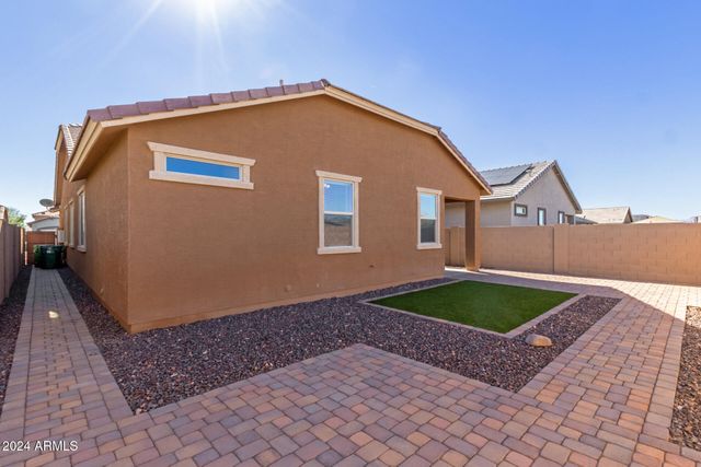 12436 W MYRTLE Court, Glendale, AZ 85307