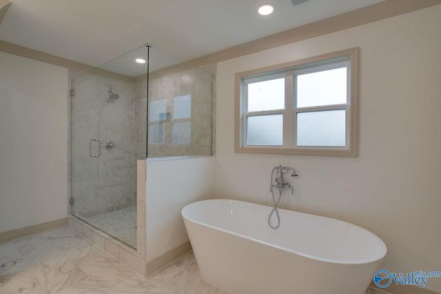 2042 Rosebury Lane SW, Huntsville, AL 35803