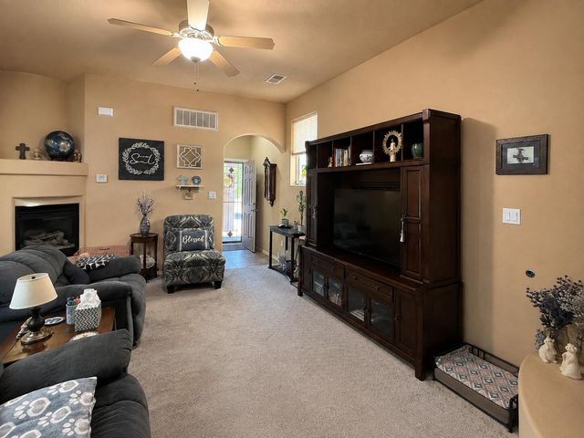 932 Sellers Drive NE, Albuquerque, NM 87112