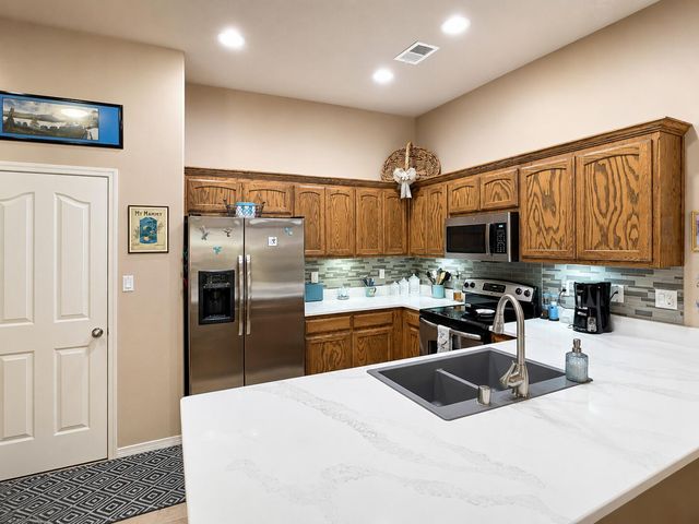 932 Sellers Drive NE, Albuquerque, NM 87112