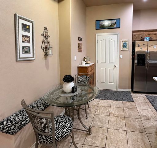 932 Sellers Drive NE, Albuquerque, NM 87112